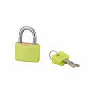 Cadenas à clé SP Color, 30mm, anse acier cémenté, 2 clés - Serrurerie de Picardie - vert 3150268983304 Cadenas à clé SP Color, 30mm, anse acier cémenté, 2 clés - Serrurerie de Picardie - vert 3150268983304