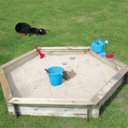 Bac à sable hexagonal + couvercle