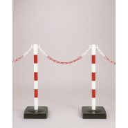 Poteau de signalisation - direct signaletique - sur socle 6 kg avec 2.5 m de chaîne