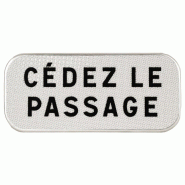 Panonceau d'indications diverses M9c - Cédez le passage - Fabriqué en résine thermoplastique recyclable Panonceau d'indications diverses M9c - Cédez le passage - Fabriqué en résine thermoplastique recyclable