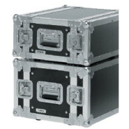 Flight case professionnel 4 U - R4UE-18 - avec profilés verticaux et accessoires inclus Flight case professionnel 4 U - R4UE-18 - avec profilés verticaux et accessoires inclus