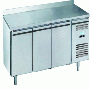 ForCold by FIMAR table réfrigérée 3 portes crédence. Dégivrage auto. Temp. 0°/+8°C. Mesure 179,5x70x85/95 cm (h). ForCold M-GN3200TN-FC - 203