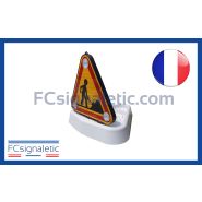 Triangle Triflash 500 mm à relevage électrique en polycarbonate classe 2