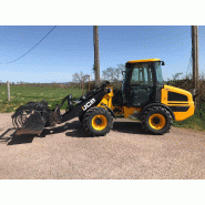 Chargeuse compacte JCB 407 - 64 ch - Hauteur de levée 3 m - 2017 - 2000 h - Occasion Chargeuse compacte JCB 407 - 64 ch - Hauteur de levée 3 m - 2017 - 2000 h - Occasion