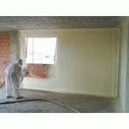 Isolation mousse polyuréthane murs