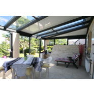 Véranda classique en aluminium - Sur mesure Véranda classique en aluminium - Sur mesure