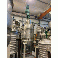 Réacteur en acier inoxydable 316 2 000 litres avec agitation et enveloppe d'occasion