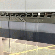 Porte à lanières coulissant standard neutre - PVC transparent - isolation thermique et ignifuge - 1000x2000 mm_1