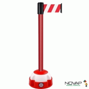 Poteau Alu Rouge laqué à sangle Rouge/Blanc hachuré 3m x 100mm sur socle Balise - 2700122 Poteau Alu Rouge laqué à sangle Rouge/Blanc hachuré 3m x 100mm sur socle Balise - 2700122