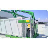 Rouleau compacteur à entraînement hydraulique pour les déchets volumineux et produits encombrants