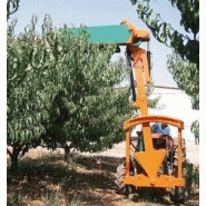 Lamier arbo sur tracteur - cosmos 250 Lamier arbo sur tracteur - cosmos 250