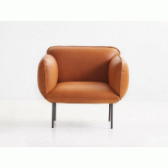 Fauteuil Nakki en cuir avec piètement en métal et tissu CAMO Fauteuil Nakki en cuir avec piètement en métal et tissu CAMO