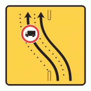 Panneau voirie temporaire KD8 ex2 - Changement de chaussée ou de trajectoire sur deux voies - Panneau de signalisation temporaire pour déviation Panneau voirie temporaire KD8 ex2 - Changement de chaussée ou de trajectoire sur deux voies - Panneau de signalisation temporaire pour déviation