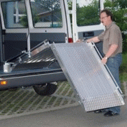Rampe de chargement repliable 2 parties Rampe de chargement repliable 2 parties