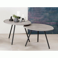 Table basse Soround avec plateau en béton Table basse Soround avec plateau en béton