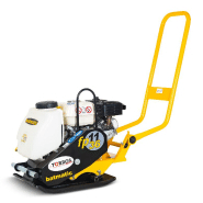 Plaque vibrante 11 kN moteur essence Honda, réservoir d'eau et jeu de roues Batmatic FP1136W Plaque vibrante 11 kN moteur essence Honda, réservoir d'eau et jeu de roues Batmatic FP1136W
