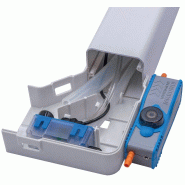 Pompe de relevage MicroBlue avec réservoir et goulotte d'angle blanche - ultra-compacte, bi-tension et anti-vibration