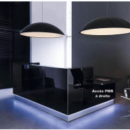 Banque d'accueil lumineuse en angle Linea avec accès bas - MDD - Droite, Sans, Noir