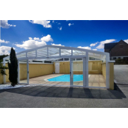 Abri  piscine haut avec toiture rétractable réservé aux environnements les plus nobles - ROYAL EMPORIUM