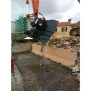 Godet concasseur pour pelle de 10 à 17 tonnes_1