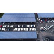 Ombrière de parking - colibri solar - peut être installées sur des milliers de m²