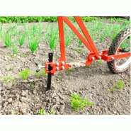 Houe maraîchère Terrateck - outil polyvalent de travail du sol pour maraîchers et jardiniers