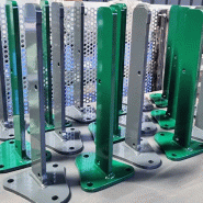 Platine pour poteau de grillage - Inférieur à 1m20, Vert, TITAN