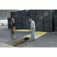 Passage de tranchée pour véhicules lourds - 1,5m x 0,5m, capacité 44t à 6000kg/roue, jaune