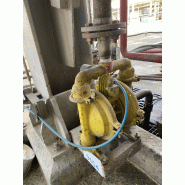 Pompe pneumatique à double membrane aodd versa-matic e4ca1r110-b d'occasion - référence                        :                         c9154