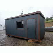 Module résidentiel préfabriqué de 17 m² - reconditionné avec isolation 10 cm, salle de bain complète et fenêtres oscillo-battantes