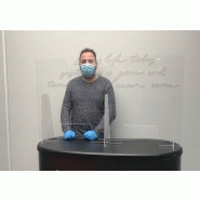 Vitre en plexiglass pour comptoir