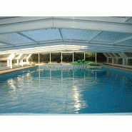 Abri piscine haut Romane - télescopique, manuel, en polycarbonate et aluminium - design et qualité haut de gamme_1