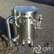 Bac de lancement 200 L - BNC007 avec piquages, sonde de niveau et vannes Définox
