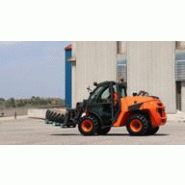 Chariot télescopique compact - T204H - AUSA avec capacité de 2 tonnes et hauteur de levage de 4,2 mètres