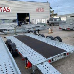 Porte-voiture A4 Red - 450x200 cm - 2600 kg PTC - Brian James (stock uniquement)
