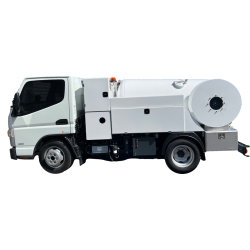 Combiné hydrocureur grande capacité 3.5T - Fuso Canter - Cuve 2300L - Débit 90 L/min à 175 bars à 37 L/min à 400 bars