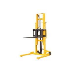 Chariot élévateur à grande levée manuel (stacker) avec une capacité de levage de 1t et une hauteur de levage de 2,5m