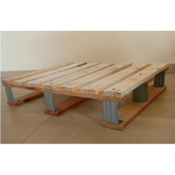 Palette en bois Dusseldorf - 600 x 800 mm - Capacité 500 kg - Norme DIN 15146 - Seconde main ou réparée