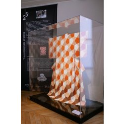 Vitrine d'exposition mannequin en plexiglas cristal
