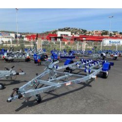 Remorque porte bateau 900 kg PTAC - CU 570 kg Galaxy 2.0 - multi-rouleaux avec chemin de roulement central basculant