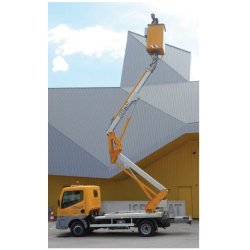 Camion nacelle articulée sans stabilisateur, hauteur de travail 13 m - disponible en location