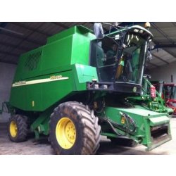 Moissonneuse batteuse John Deere JD 1450 CWS - 2003 - largeur de coupe 5.5m - très bon état