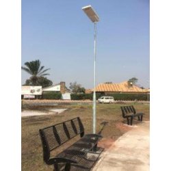 Lampadaire d'éclairage public solaire MOYI PLUS - tout-en-un, résistant à la chaleur