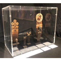 Vitrine en plexiglas pour objets
