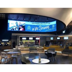Digital Trailer - Écran géant LED pour cinéma - Outdoor media avec haute qualité d'affichage