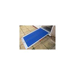 Set - Rampe Premium XL + Plaque PMR - Longueurs jusqu'à 2440mm, surface antidérapante bleue, capacité 300kg