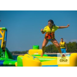 Nouveauté - Module QuickJump Wibit pour aquaparc gonflable - Dimensions 6x3x0,8m - Capacité 4 personnes