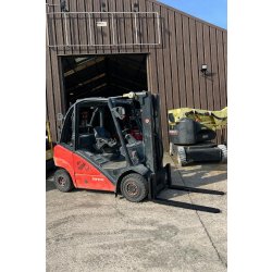 Chariot frontal gaz fenwick linde h25t01