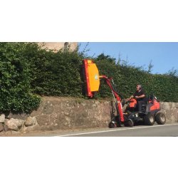 MT 1300 - Broyeur d'accotement Elkaer Maskiner pour haies et arbustes jusqu'à 30mm