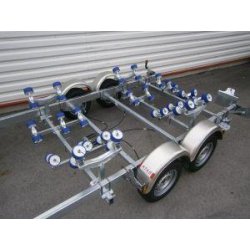 Remorque bateau immergeable 2000 kg PTC - CU 1460 kg - 2 essieux - multi-rouleaux FAST avec options